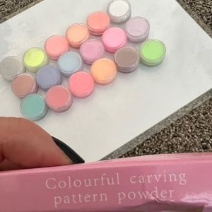 Colorful Carving Pattern Powder